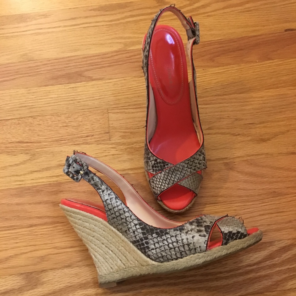 Snakeskin Pattern Wedges Size 8M
